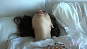 Gia Paige sees the cum blasting at her face and closes her eyes